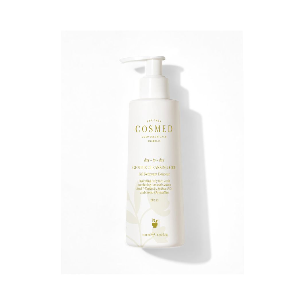 
                                                         Day to Day Gentle Cleansing Gel